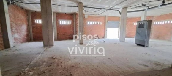 205m² Commercial property in Carcaixent, Spain No. 148494 13