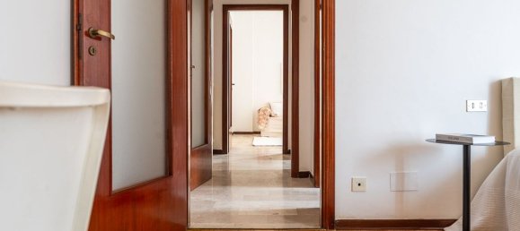 Квартира с 2 комнатами в Вогера, Италия № 261189 24