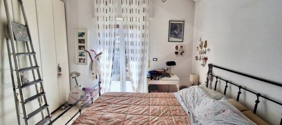 4 rooms Apartment in Bari, Italy No. 23023 7
