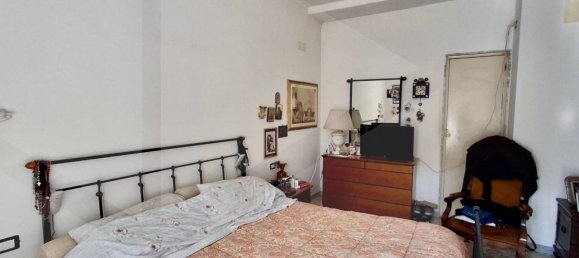 4 rooms Apartment in Bari, Italy No. 23023 27