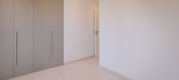 Apartamento de 2 dormitorios en Germasogeia, Cyprus No. 487 4