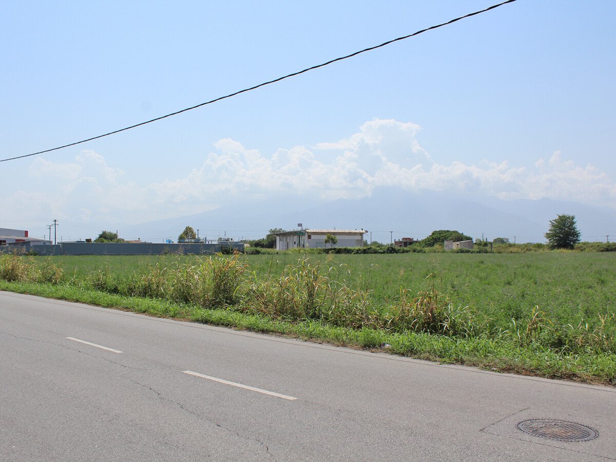 7642m² Hotel in Katerini, Greece No. 3495