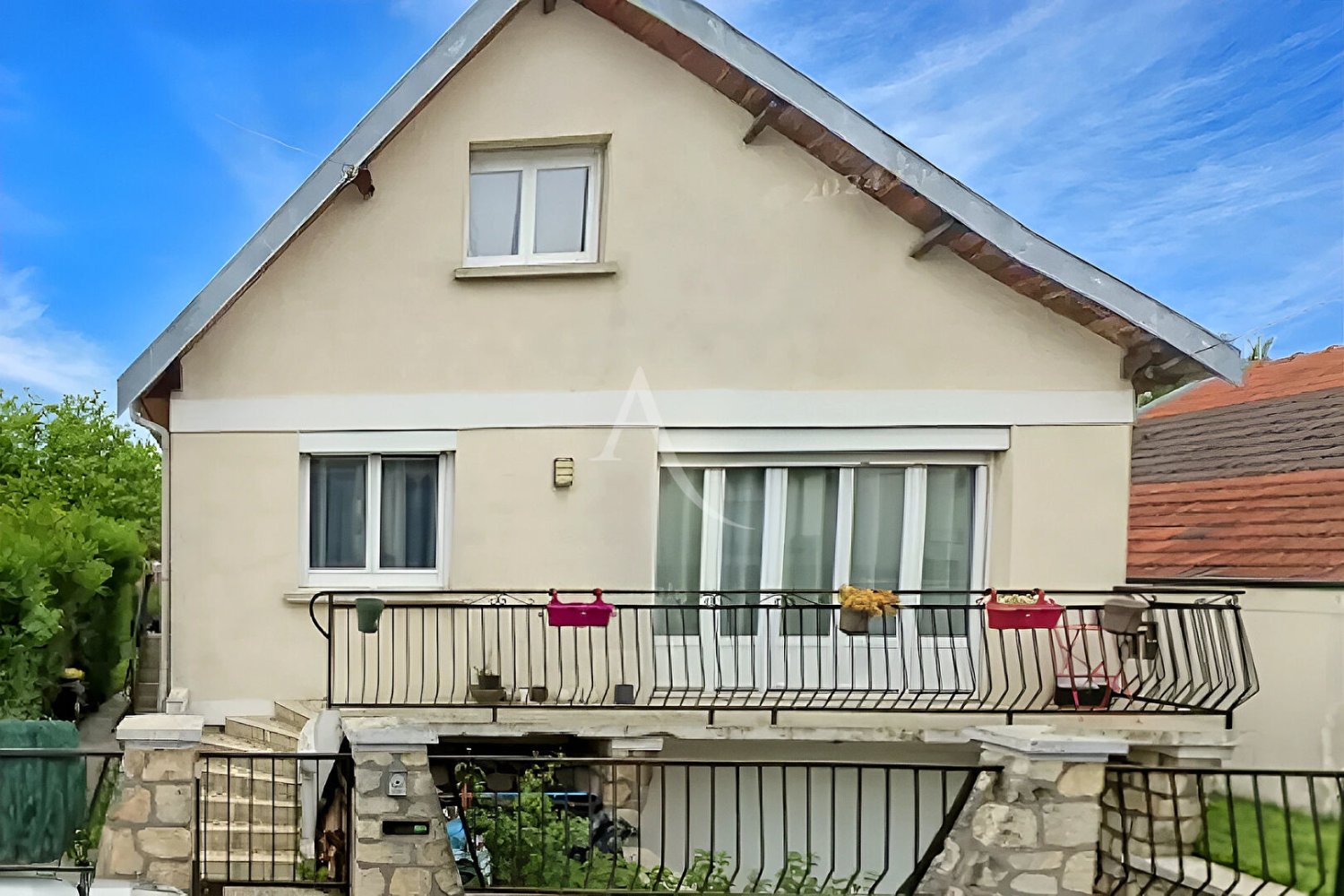 3 bedrooms House in Pontault-Combault, France No. 170226