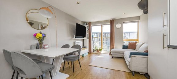 2 bedrooms Apartment in London, United Kingdom No. 7224 3