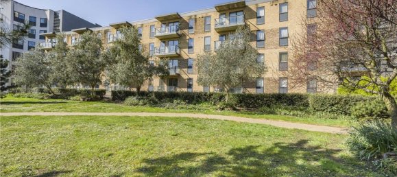 2 bedrooms Apartment in London, United Kingdom No. 7224 20