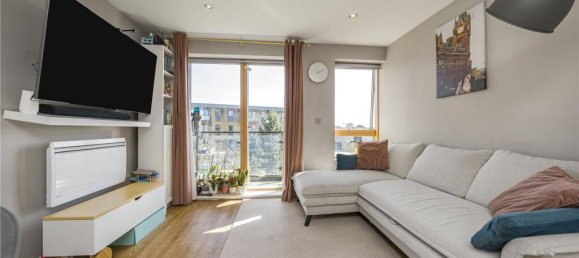 2 bedrooms Apartment in London, United Kingdom No. 7224 6