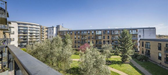 2 bedrooms Apartment in London, United Kingdom No. 7224 11