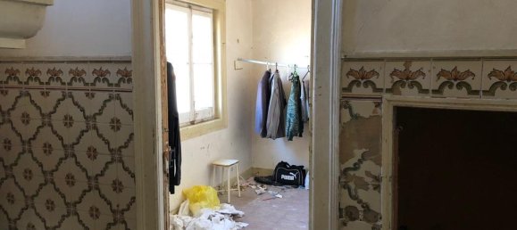 بناية في Lisbon, Portugal رقم 67562 11