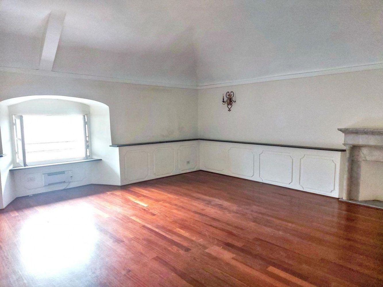 4 Schlafzimmer Wohnung in Savona, Italy, Nr. 370727