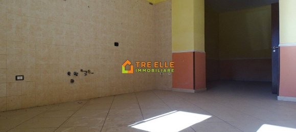 2 chambres Maison à Marigliano, Italy No. 102154 10