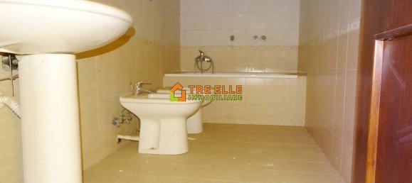 2 chambres Maison à Marigliano, Italy No. 102154 31