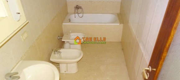 2 chambres Maison à Marigliano, Italy No. 102154 30