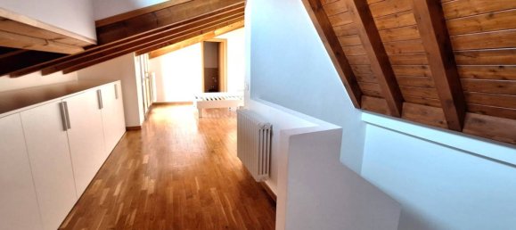 2 Schlafzimmer Wohnung in Osio Sopra, Italy, Nr. 301938 8