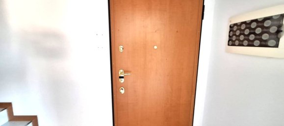 2 Schlafzimmer Wohnung in Osio Sopra, Italy, Nr. 301938 17