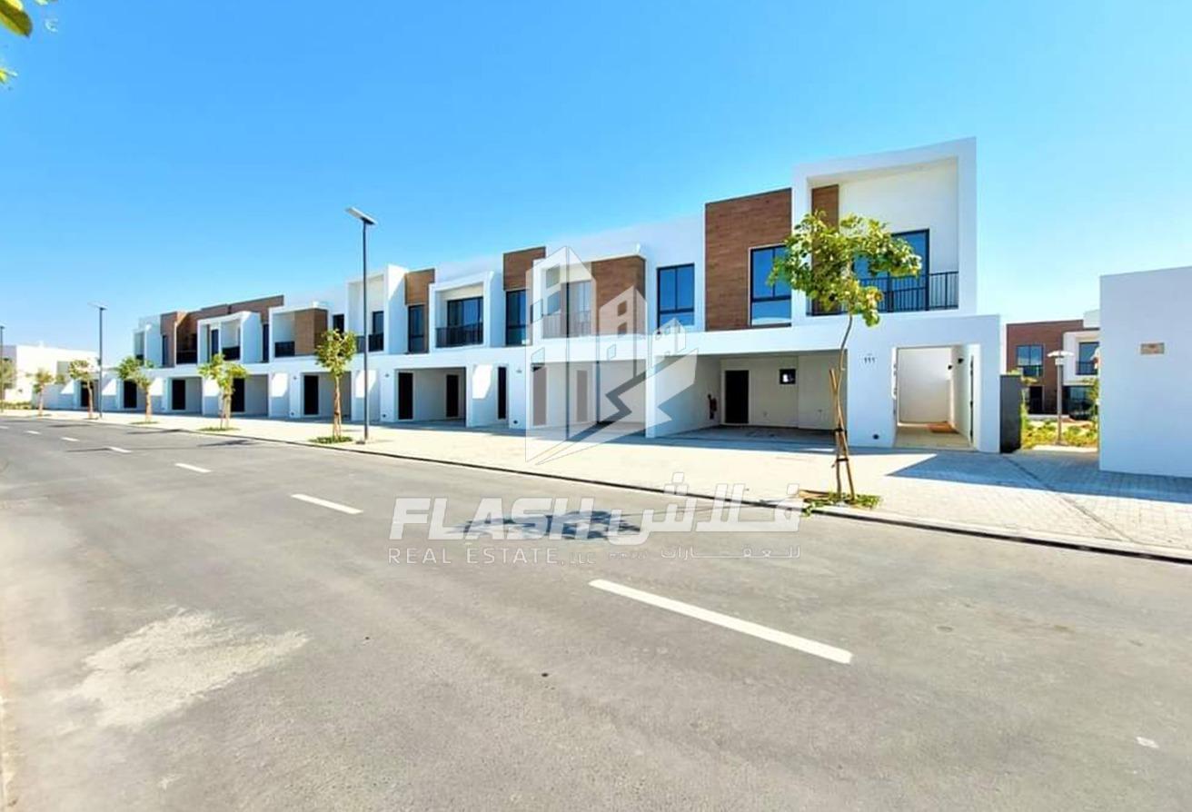 3 bedrooms Townhouse in Mina Al Arab, UAE No. 33150