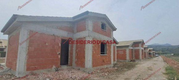 Вилла с 3 спальнями в Кампофеличе ди Рочелла, Италия № 177218 3