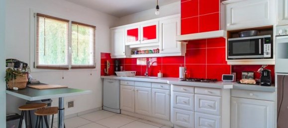 3 bedrooms House in Ergue-Gaberic, France No. 308173 4