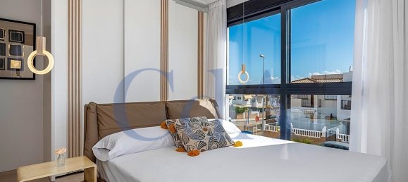 3 bedrooms Villa in Punta Prima, Spain No. 6283 22