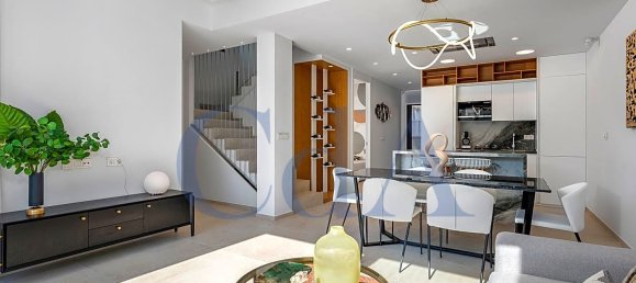 3 bedrooms Villa in Punta Prima, Spain No. 6283 29