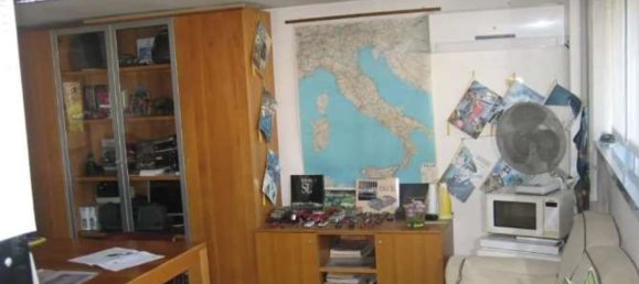 1901m² Commercial property in Brenna, Italy No. 224978 23