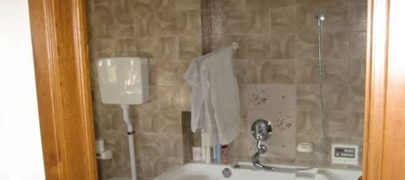 1901m² Commercial property in Brenna, Italy No. 224978 27