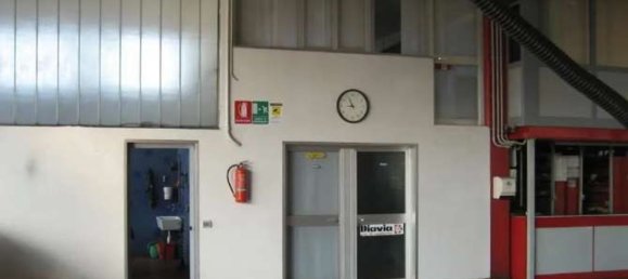 1901m² Commercial property in Brenna, Italy No. 224978 7