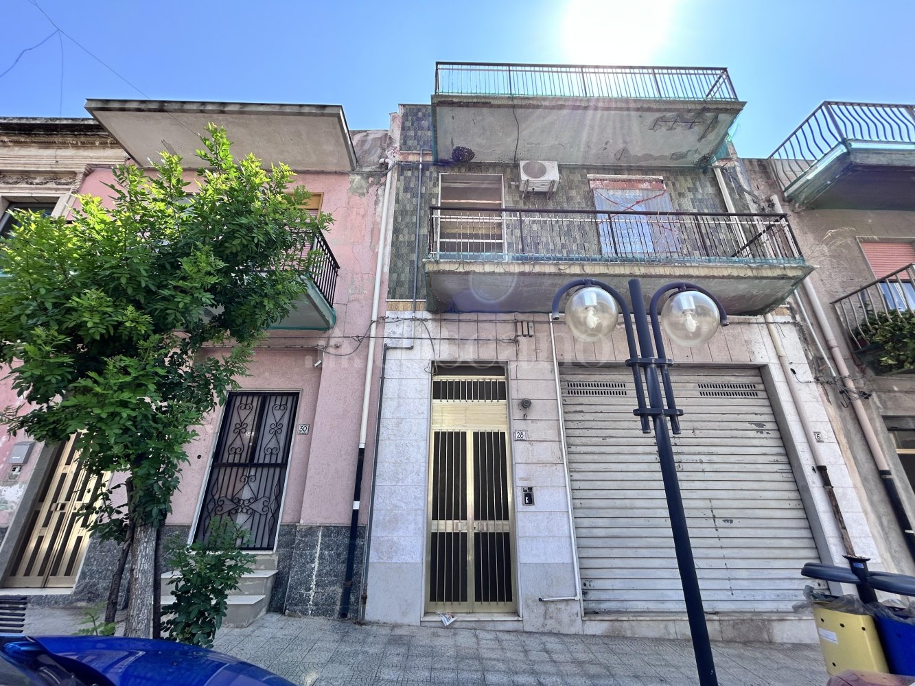 5 rooms Commercial property in Priolo Gargallo, Italy No. 365407