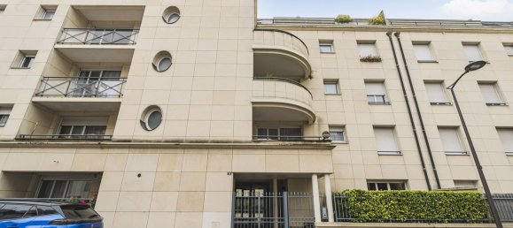 Studio in Reims, France No. 58352 5