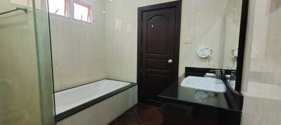 20 Schlafzimmer Cafe / Restaurant in Pattaya, Thailand, Nr. 1254 23