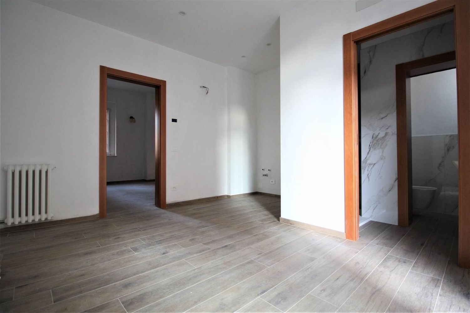 Квартира с 2 комнатами в Чинизелло Бальсамо, Италия № 66664