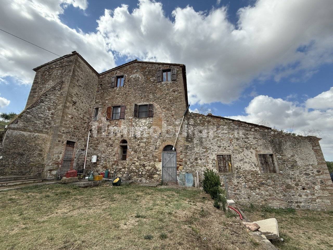 6 bedrooms House in Manciano, Italy No. 269833