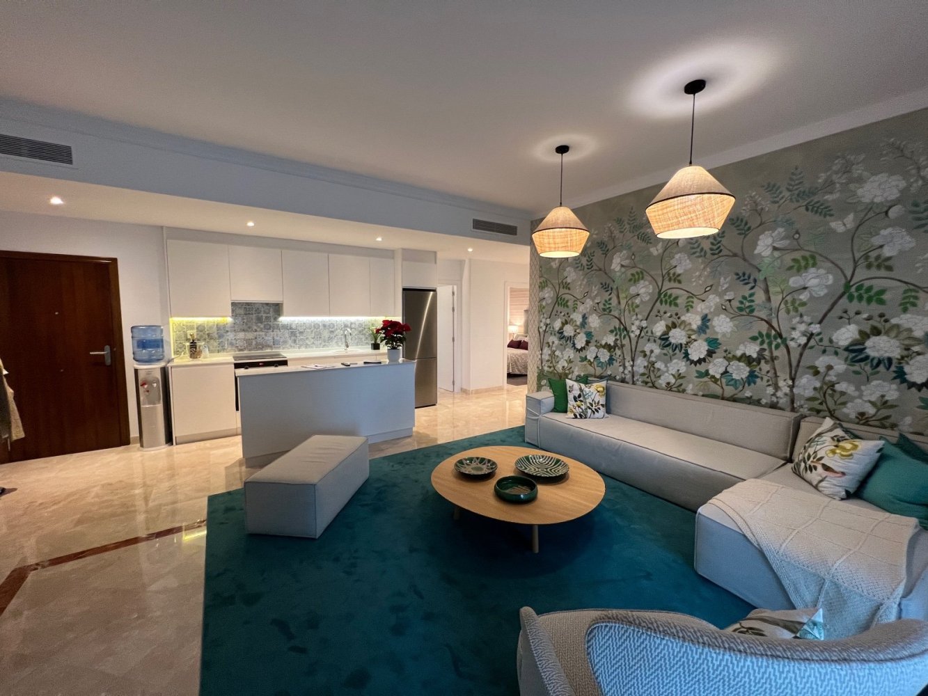 2 bedrooms Apartment in Benahavis, Spain No. 4464