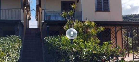 2 rooms Apartment in Campofelice di Roccella, Italy No. 157333 5