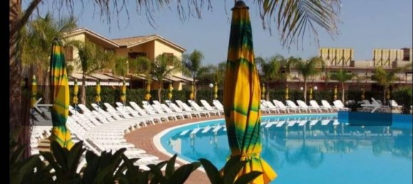 2 rooms Apartment in Campofelice di Roccella, Italy No. 157333 2