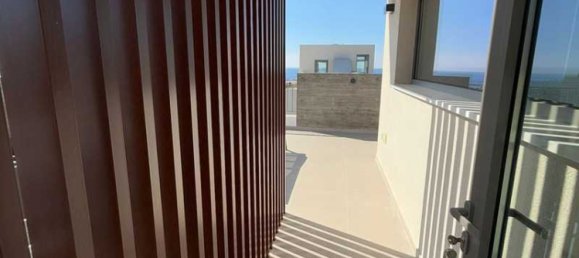 Вилла с 3 спальнями в Киссонерга, Кипр № 19806 10