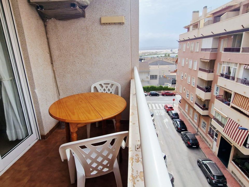 Квартира с 2 спальнями в Торревьеха, Испания № 179489