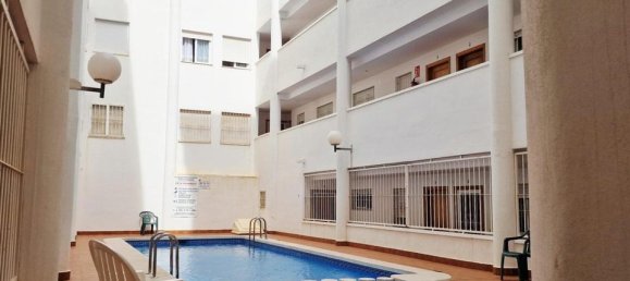 Квартира с 2 спальнями в Торревьеха, Испания № 179489 2