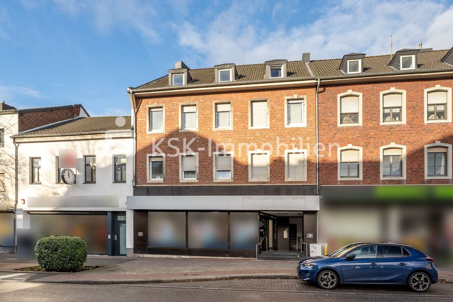 Bâtiment à Aachen, Germany 213m² No. 195070