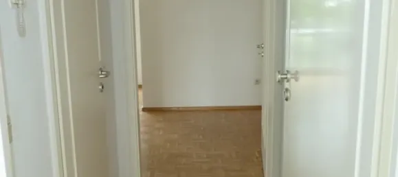 Studio in Ingolstadt, Germany, Nr. 15137 2