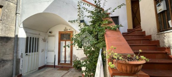2 bedrooms Apartment in Fisciano, Italy No. 359903 2