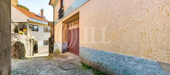 4 bedrooms House in Porto, Portugal No. 138644 12