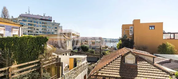 4 bedrooms House in Porto, Portugal No. 138644 11