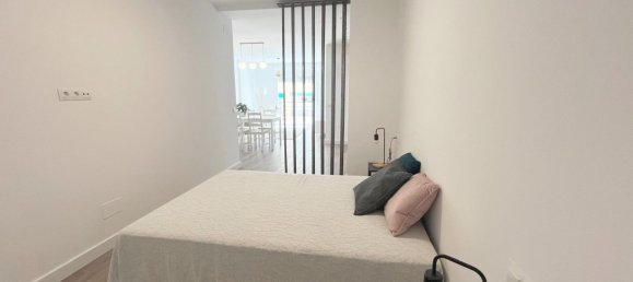 1 bedroom Penthouse in Malaga, Spain No. 155647 2