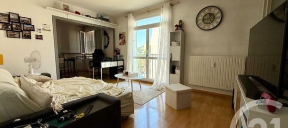 Apartamento de 2 dormitorios en Valence, France No. 302994 2