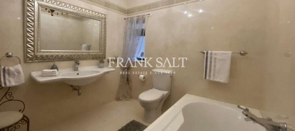 3 Schlafzimmer Maisonette-Wohnung in Attard, Malta, Nr. 2206 11