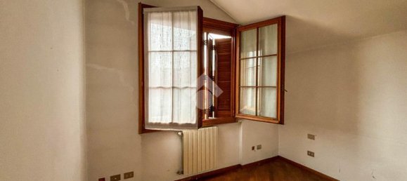 Офис с 3 комнатами в Аграте Брианца, Италия № 88202 6