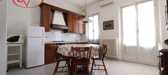 12-salle Villa à Montevarchi, Italy No. 237502 31