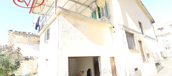 12-salle Villa à Montevarchi, Italy No. 237502 42