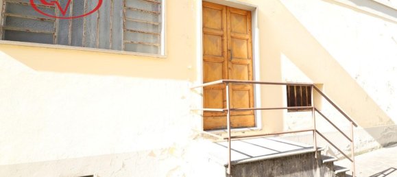 12-salle Villa à Montevarchi, Italy No. 237502 3