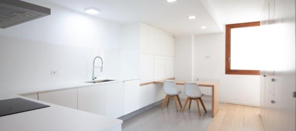 4 Schlafzimmer Wohnung in Valencia, Spain, Nr. 4826 7